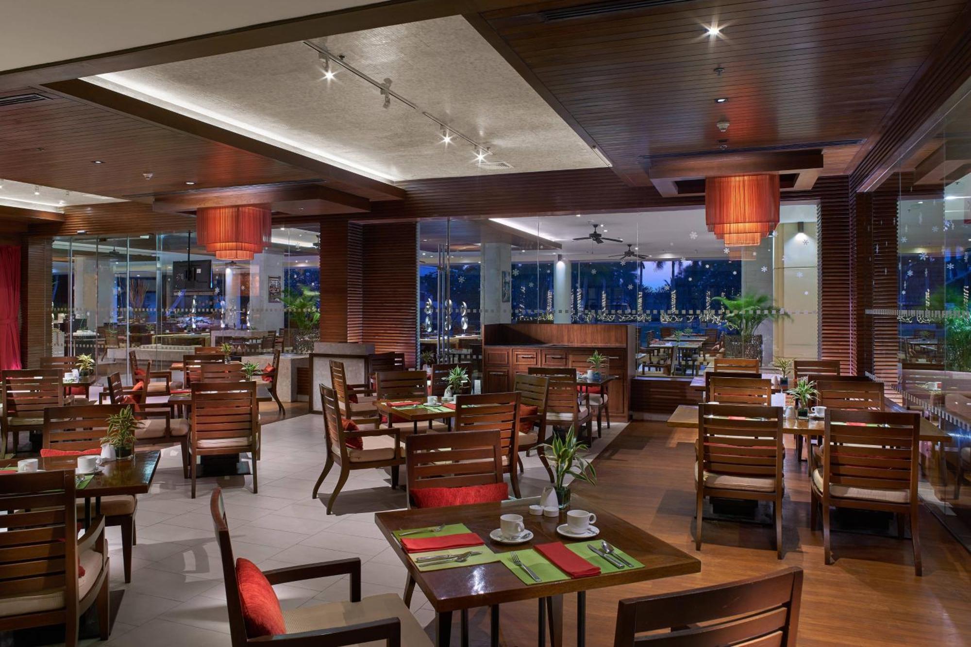 Sheraton Hua Hin Resort & Spa Cha-Am Bagian luar foto