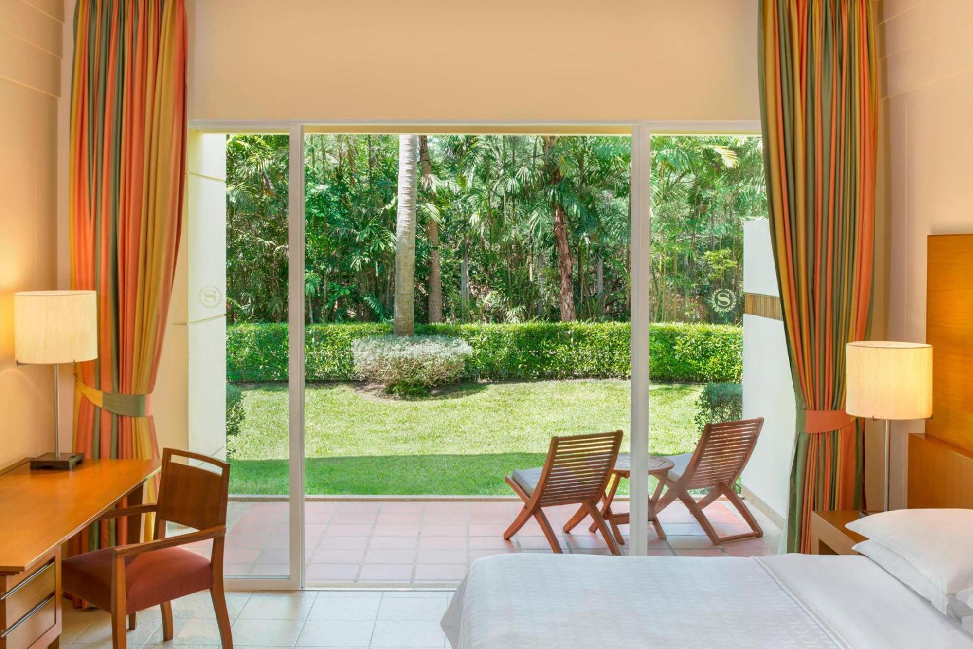 Sheraton Hua Hin Resort & Spa Cha-Am Bagian luar foto